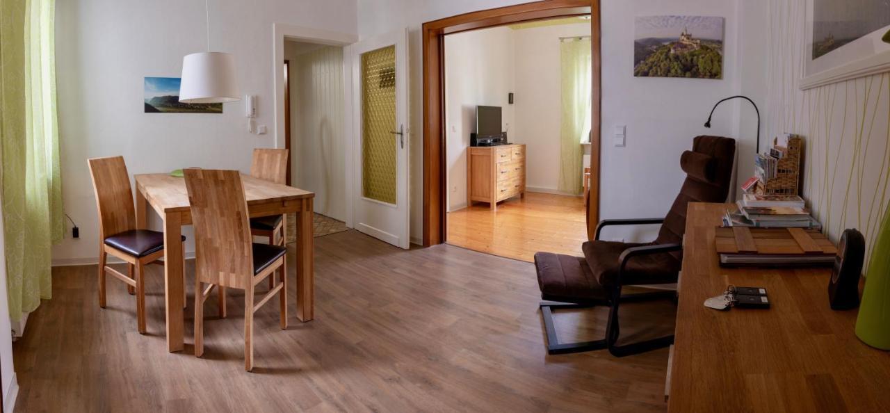 Ferienwohnungen Haus Am Wuerzlaysteig Lehmen Eksteriør bilde
