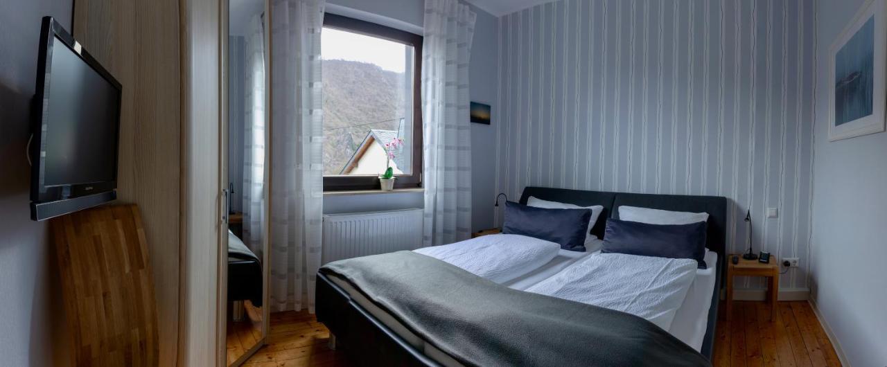 Ferienwohnungen Haus Am Wuerzlaysteig Lehmen Eksteriør bilde